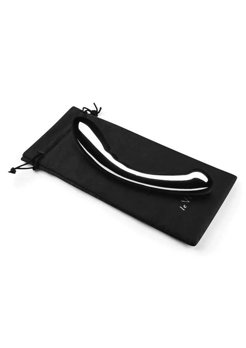 Le Wand Arch stainless steel wand with black cinching storage bag